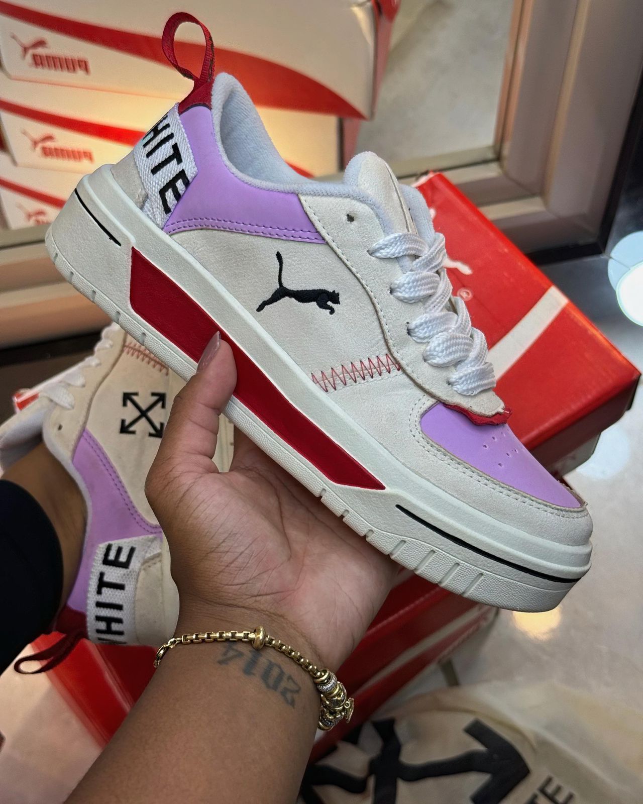 PUMA OFF WHITE