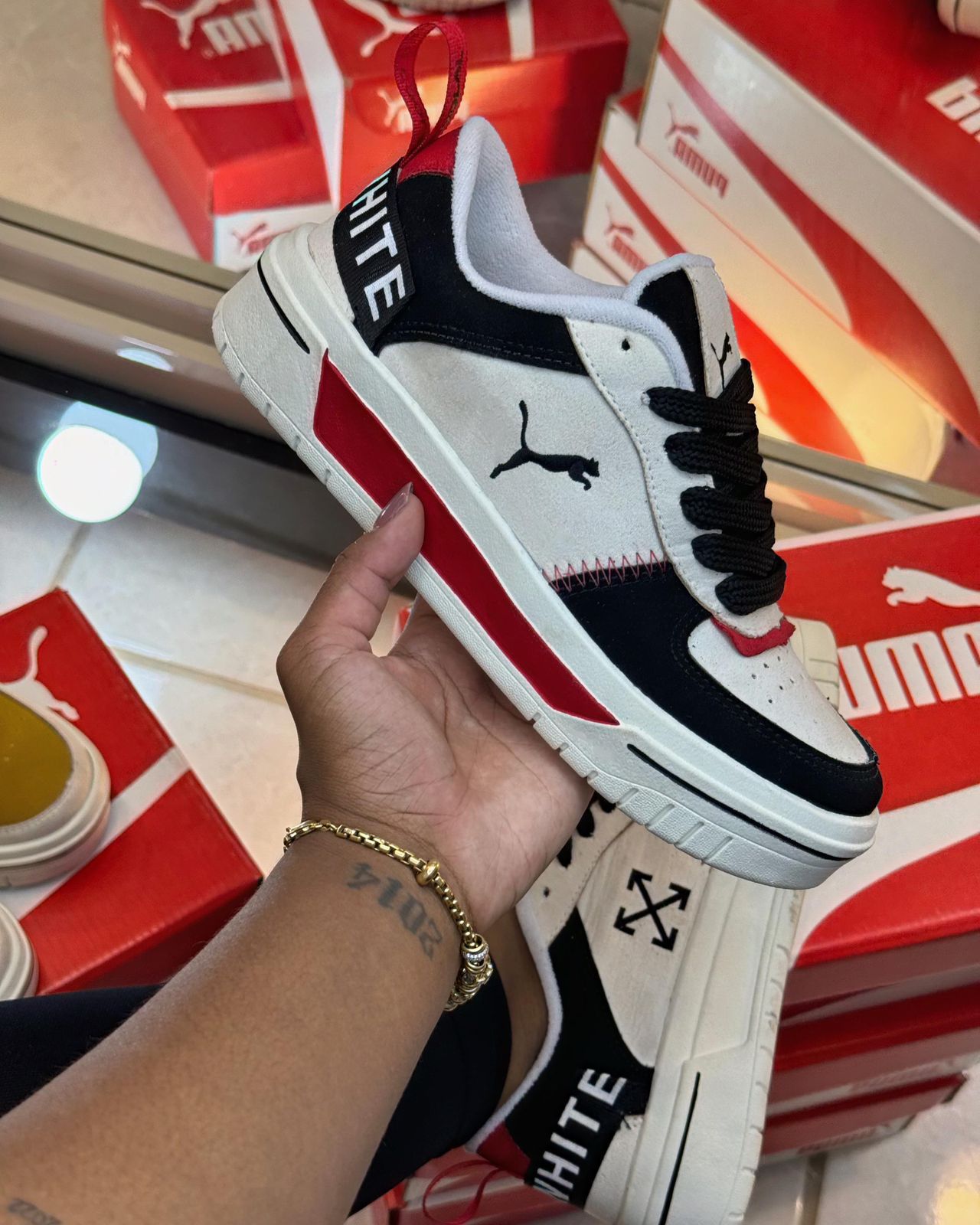 PUMA OFF WHITE