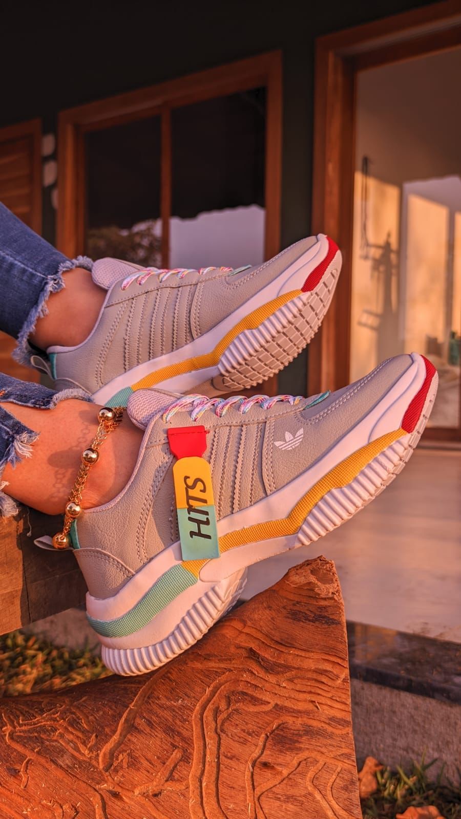 ADIDAS HITS