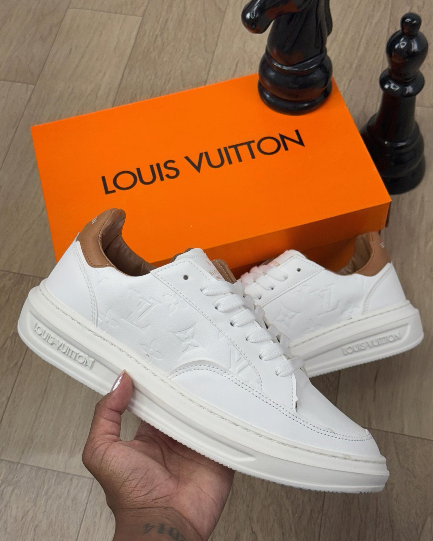 LOUIS VUITTON BEVERLY HILLS