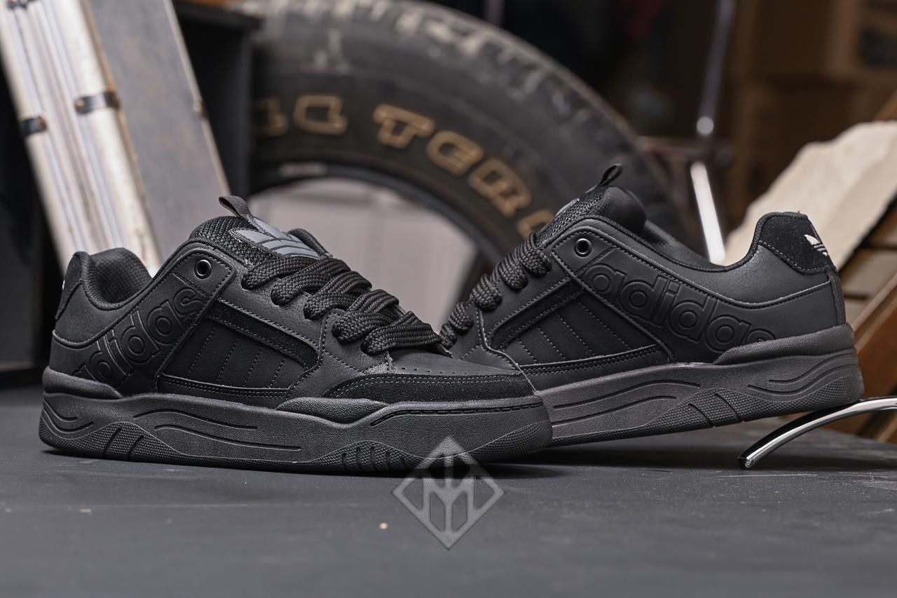 ADIDAS STREET