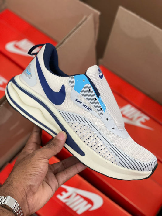 NIKE AIR ZOOM