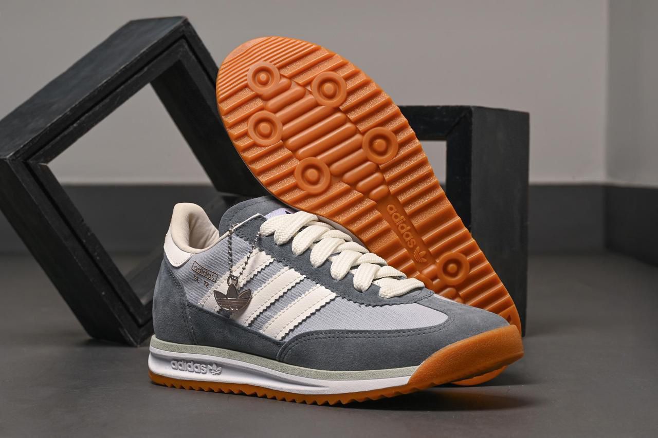 ADIDAS SL72