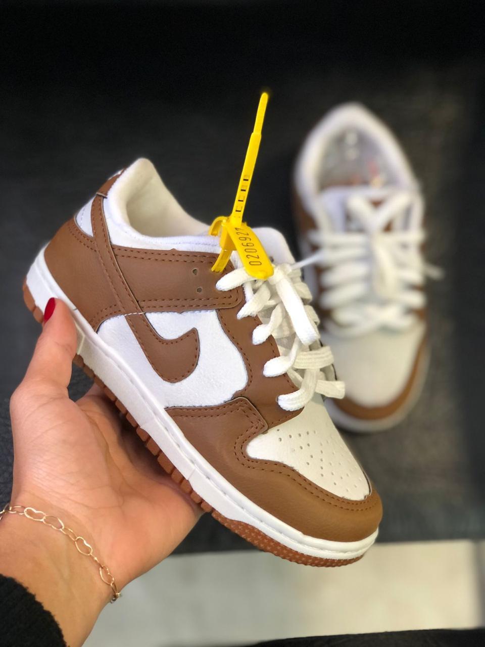 NIKE SB DUNK LOW INFANTIL