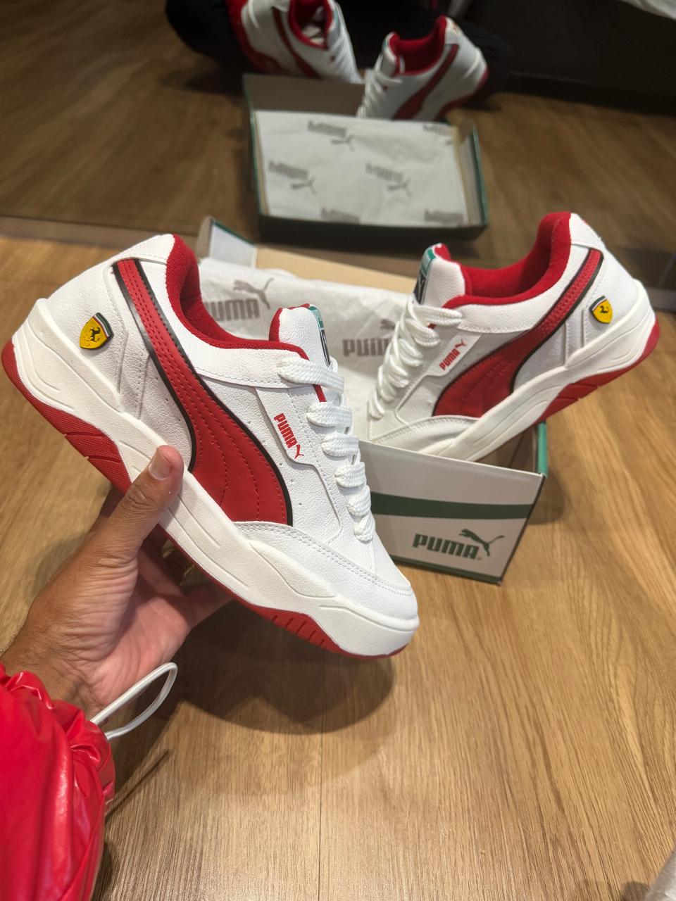 PUMA 180 FERRARI