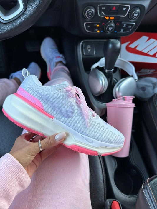 NIKE ZOOM X3