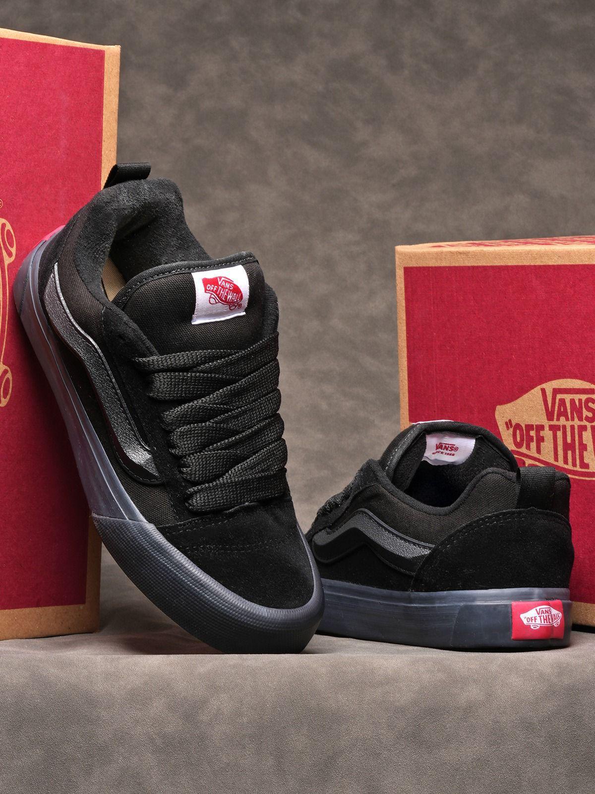 VANS KNU SKOOL
