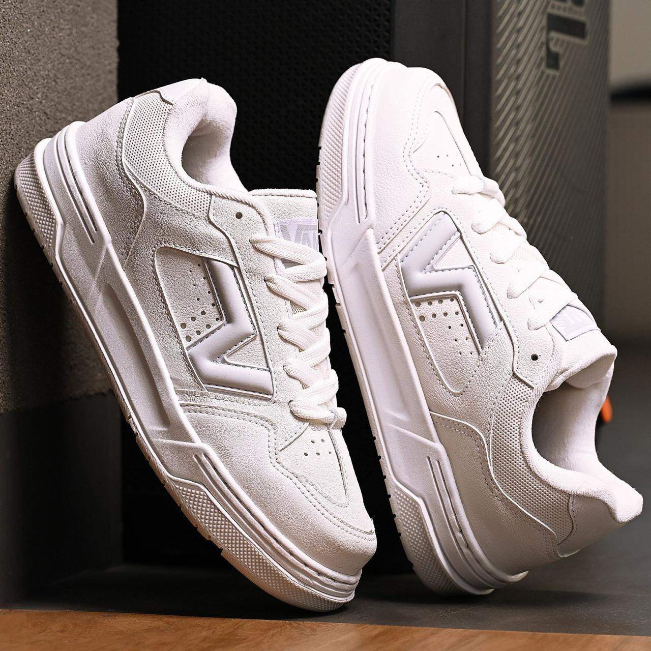 VANS UPLAND