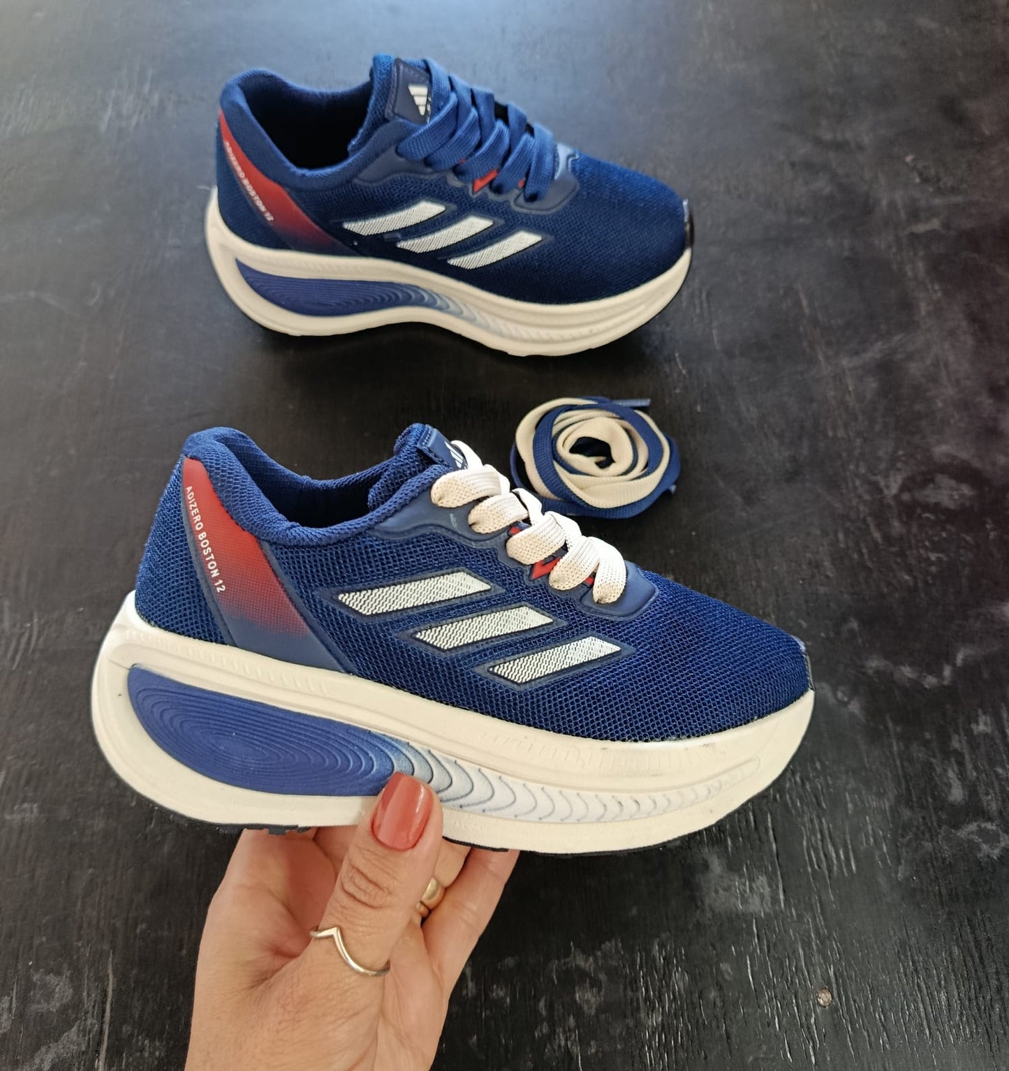 ADIDAS ADIZERO BOOSTON 12 BKWH