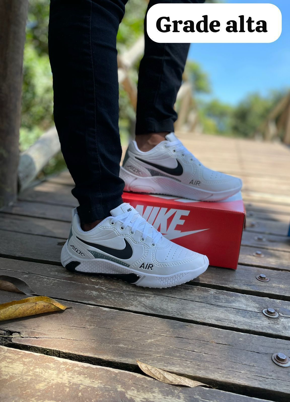 NIKE AIR270